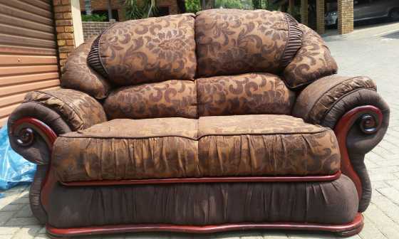 Never been used Emperor 4-Piece 2-tone Lounge Suite sale