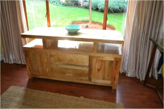 Never been used solid mango wood sideboard. Retails for R8999. Contemporary, chic