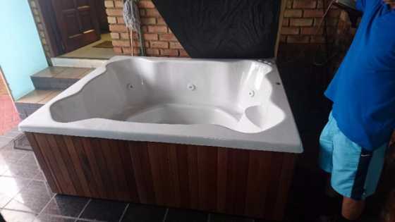 New and Used Luxury Jacuzzi Models