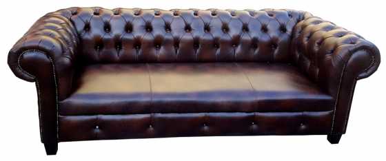 NEW Chesterfield Couch Suite in Genuine LeatherR25000.