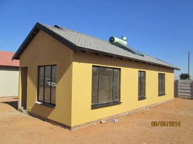 new development house for sale in soshanguve