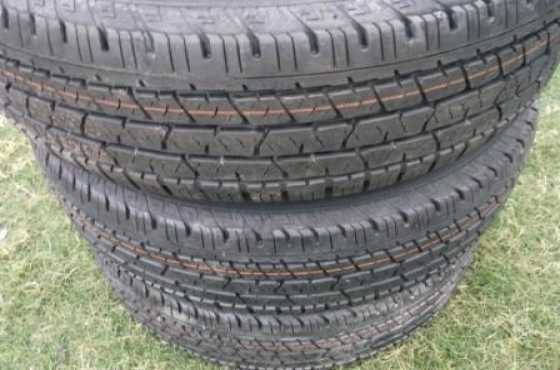 New FORD WILDTRAK 18 inch Mags and Tyres 26560R18 Continentals set of 4