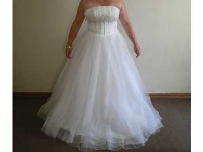 New Full Length Pure White Strapless Wedding Dress