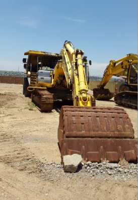 New Holland Excavator E385S - For Sale