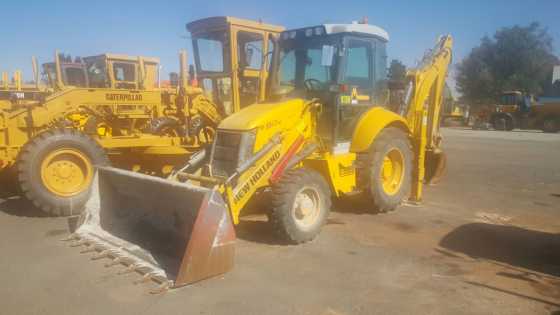 New Holland TLB 2012 for sale at auctioneer discount price