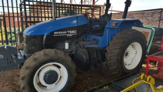 New Holland TS 80 Trekker