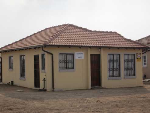new houses for sale in thorntree soshanguve