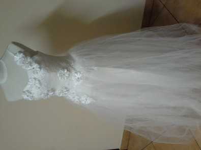 New medium  wedding dress