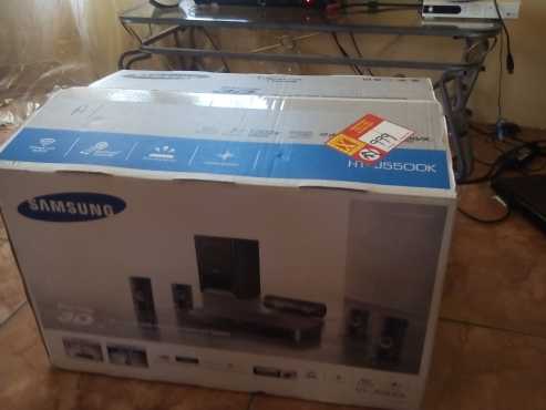 NEW Samsung DVD-BLUE-RAY PLAYER  SAMSUNG 5.1 DOLBY SURROUNDSOUND