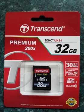 New Transcend 32GB SD Card 200X  30MBs