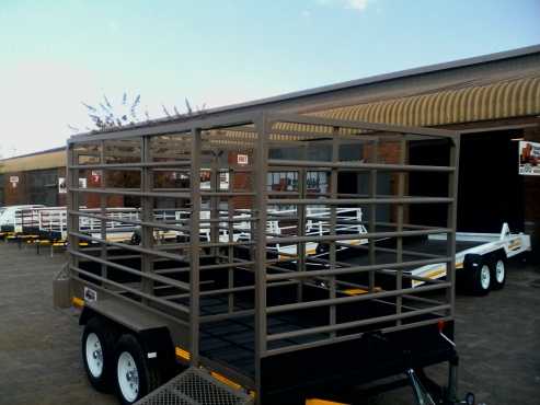 ((NEW WEEK SALE ON 3.5M CATTLE TRAILERS.))