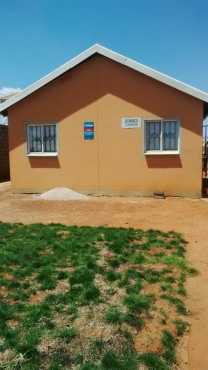 Newly build home up for rent R3000 - Protea Glen ext 26