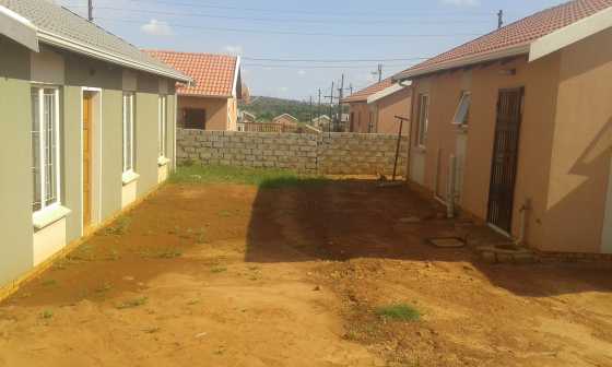 Newly build house available for rental Mahube x1