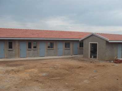 Newly built rooms, low rental - off Malibongwe dri