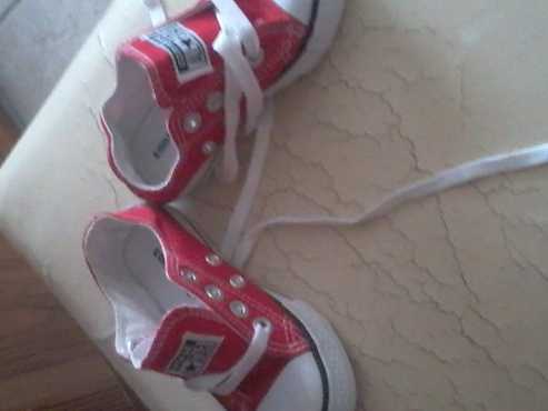 NewUsed shoes for sale