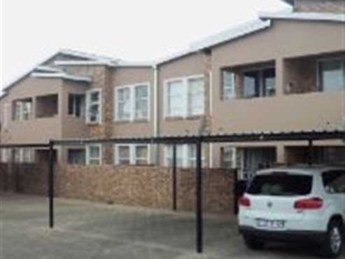 Nice apartment for sale Kemtonpark Terenure Complex.