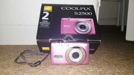 Nikon Coolpix S2500 Camera