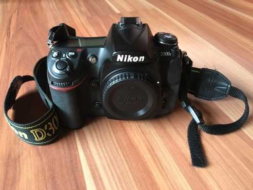 Nikon D300s