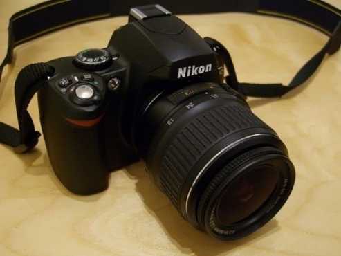 NIKON D40 X CAMERA WITH 18-55 AF-S  ED VR LENS