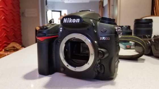 Nikon DSLR D7000