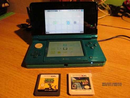 NINTENDO 3DS  2 GAMES CHARGER WORKING 100