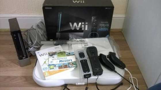 Nintendo Wii Console Bundle