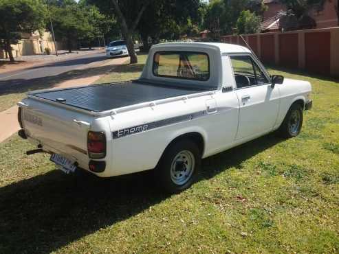 Nissan 1400   5 Speed, 2005