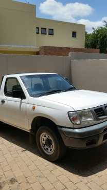 Nissan 2.0 litre hardbody bakkie