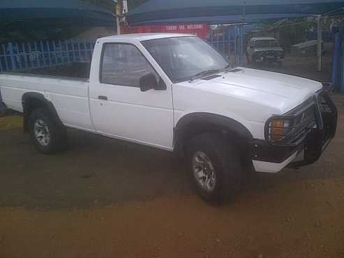 Nissan 4 X 4 Lwbase 3.0 bakkie diesel quotBEST VALUEquot