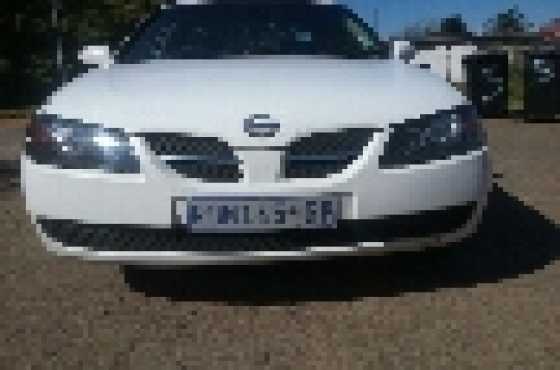 Nissan Almera 1.6