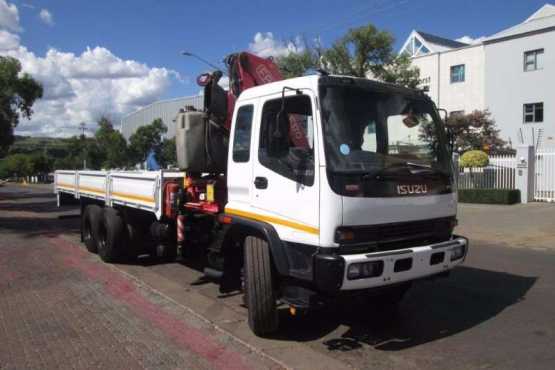 Nissan Crane truck NISSAN UD40 DROPSIDE WITH PK 3.8 CRANE Truck