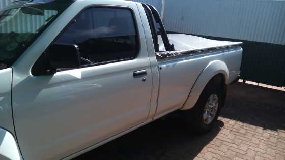 Nissan Hard body 2.5 TDI Hi-rider (9108)