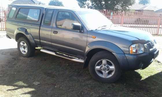 Nissan Hardbody 2005 3L D