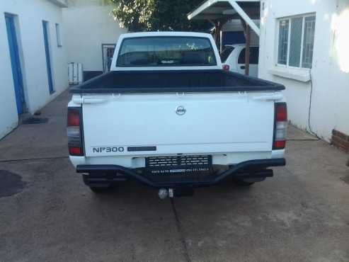 Nissan Hardbody NP 300 2.5 TDI LWB 4x4, 2011