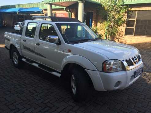 nissan hardbody np300 2,4i hi rider dc  2010 model