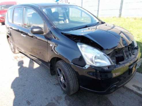 NISSAN LIVINA 1.6 (2008)