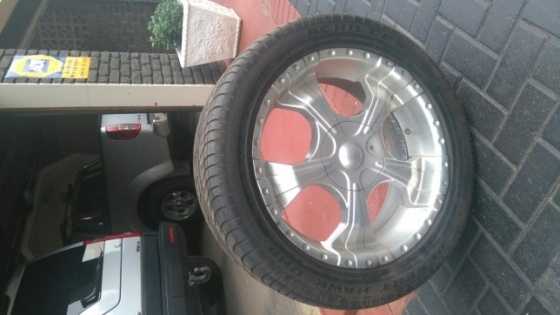 Nissan Navara 20 inch rims and tyres