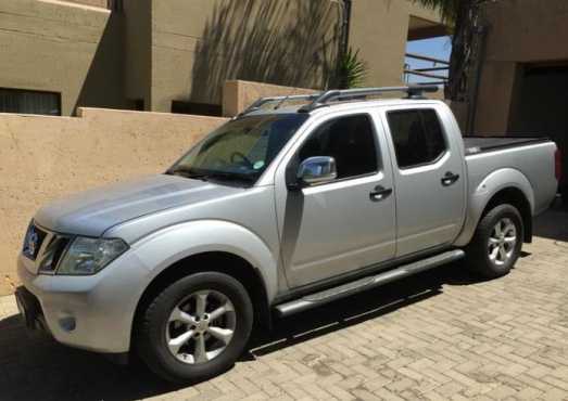 NISSAN NAVARA 2.5 diesel le dc 4x2