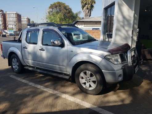 Nissan Navara 2.5 tdci Silver double Cab 2006