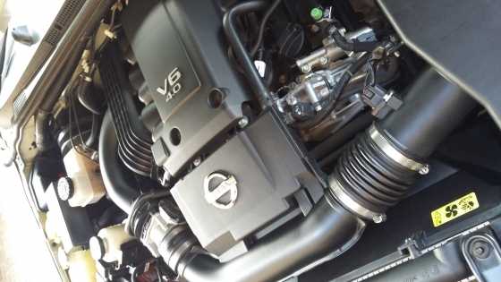 Nissan Navara 4.0 V6 MT DC 4x2 LE