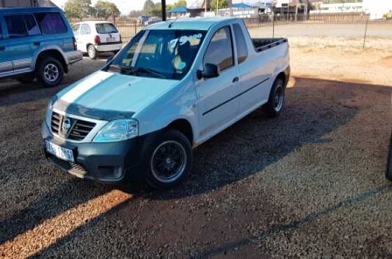 Nissan NP 200 1.6i