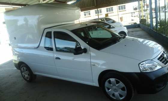 Nissan NP 200 with Closed Body