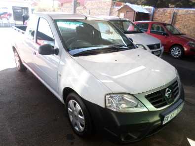 Nissan NP200 2013 finance  available  158000km