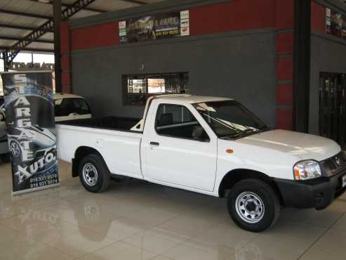 nissan np300 single cab