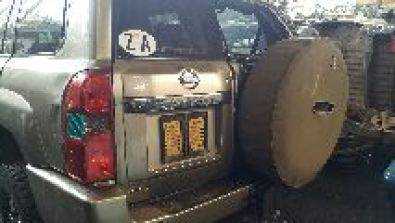 Nissan Patrol 4.8 stripping