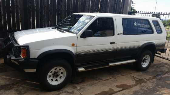 Nissan Sani 1992