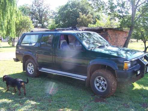 Nissan Sani 1995 3.0L V6