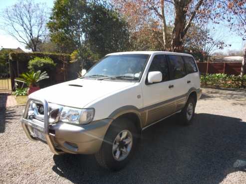 Nissan Terrano II 2001