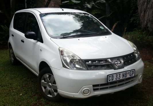 Nissan Visia 2009 1.6 Manual Petrol White 5 Door