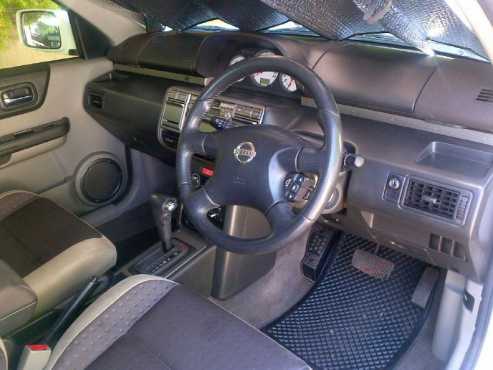 NISSAN X TRAIL 4x4 Automatic